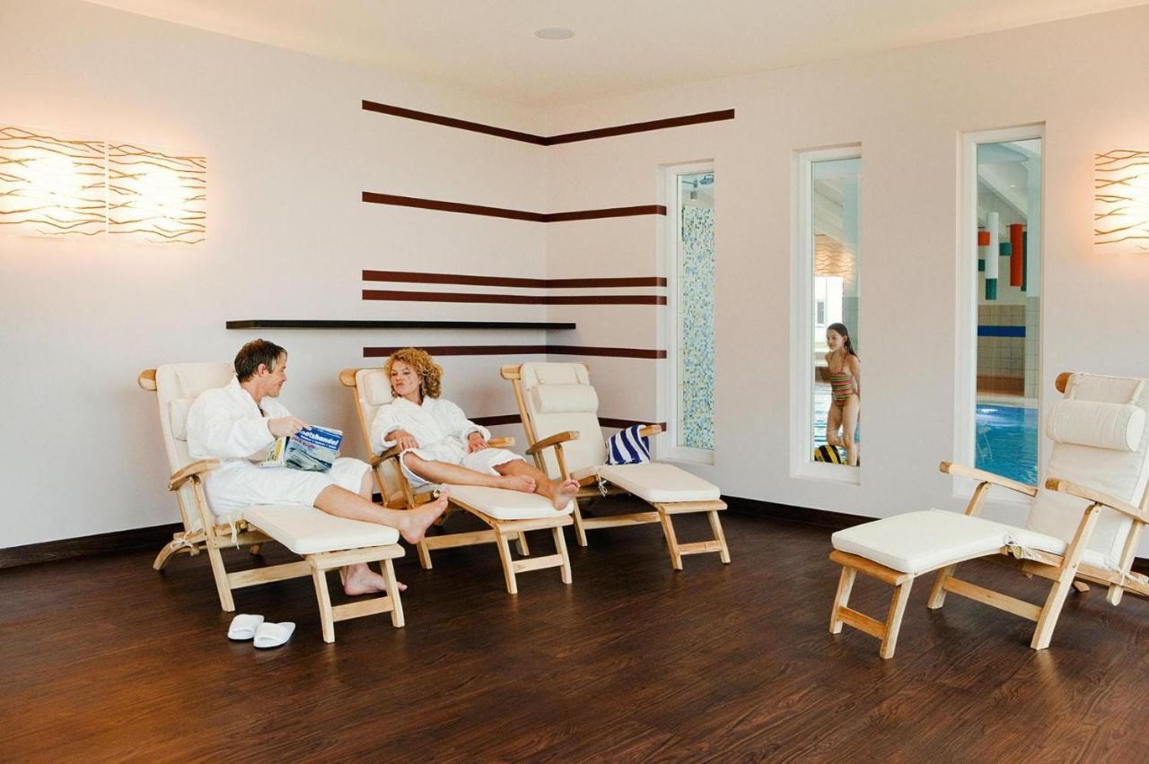 Resort Dorfhotel Boltenhagen Boltenhagen Εξωτερικό φωτογραφία